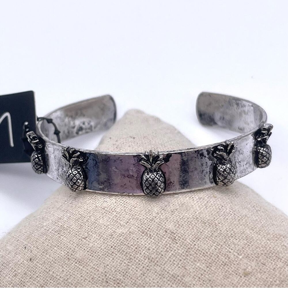 Lulus Tropical Treasures Antiqued Silver Cuff Pineapple Bracelet